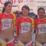 コロンビア「女子自転車チーム」にユニフォームが過激すぎ！？