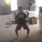 白血病を克服した少年の「ガッツポーズ」に涙が…